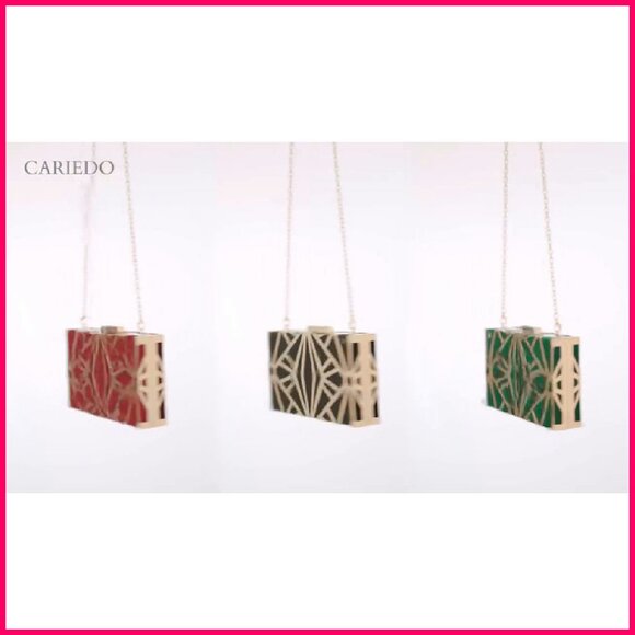 Elegant Velvet Clutch Evening Bag Gold Hollow Metal Decor Detachable Chain